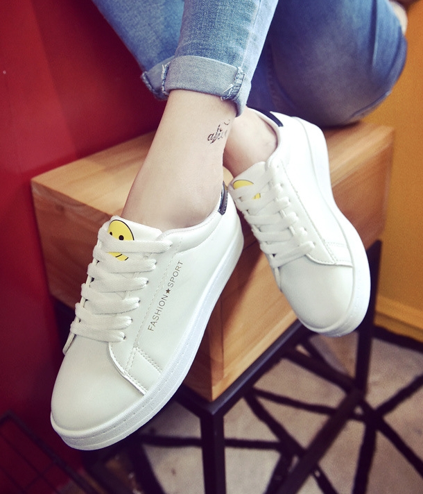 Black Casual Smiley Lace Shoes