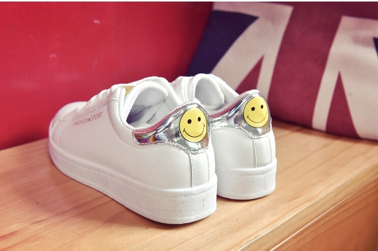 Silver Casual Smiley Lace Shoes