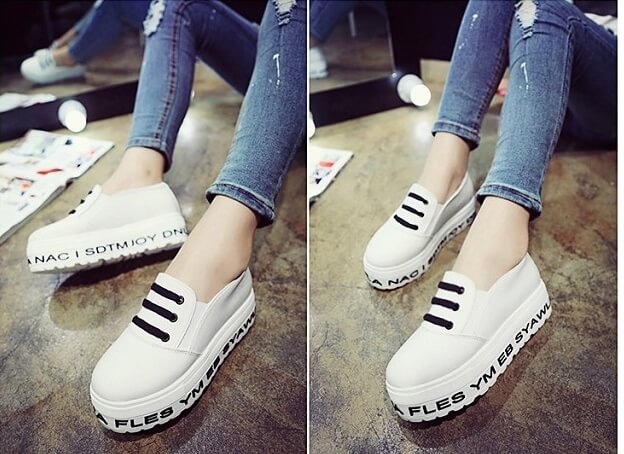 White Casual Three Stripe Shoes Import