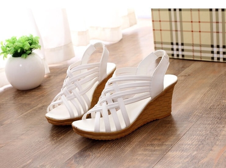 White Fashion Roman Sandal Import