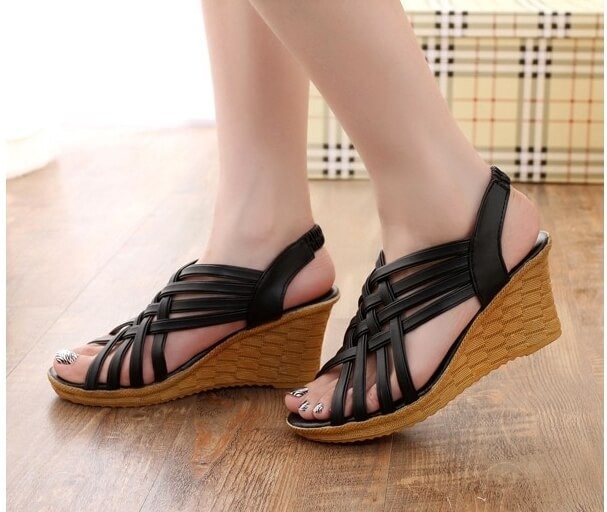 Black Fashion Roman Sandal Import