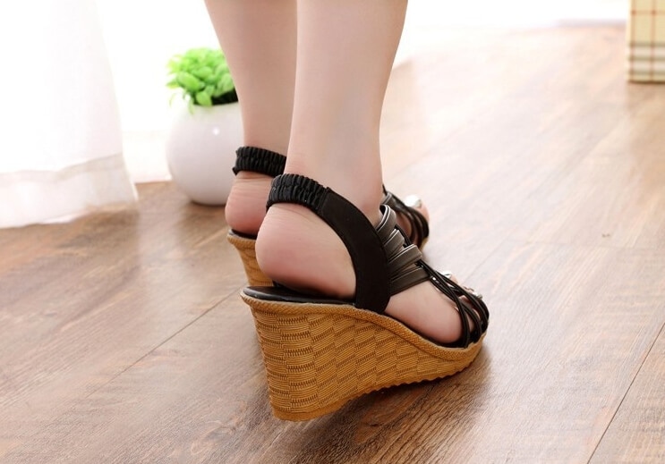 Black Fashion Roman Sandal Import