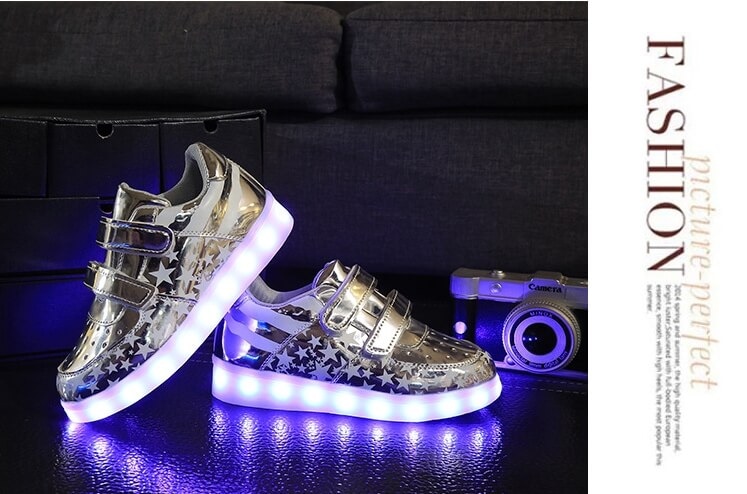 Silver Chrome Star LED Shoes - Kids