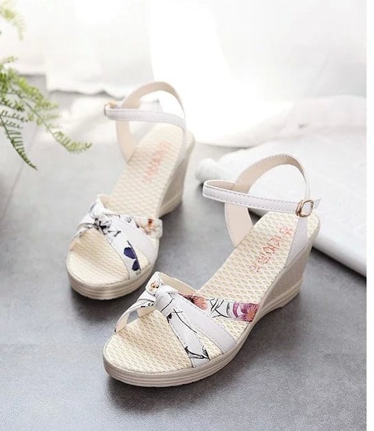 White Korean Cross Stripe High Heel Shoes