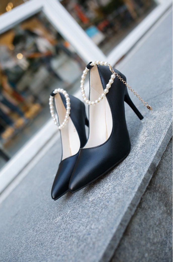 Black Korean Style Diamond Strap Shoes