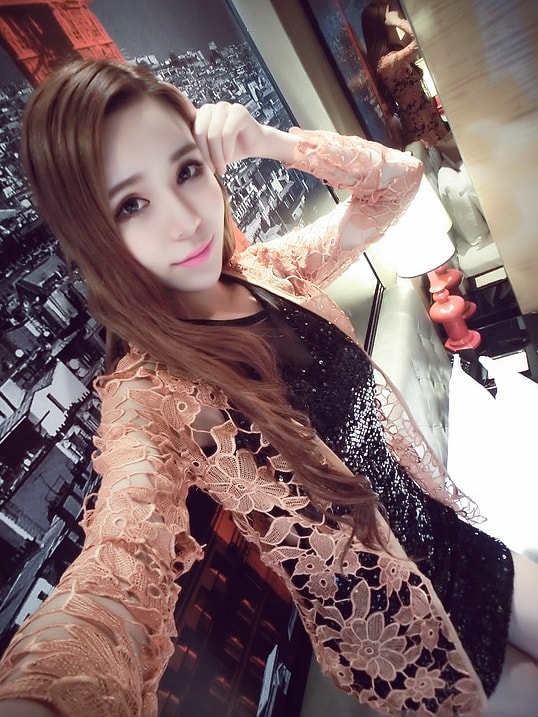 Premium Lace Cardigan Import JC791 Gold