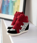 Leopard Red Sport Shoes Import