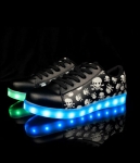 Black Skull Casual LED Shoes - Female