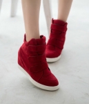 Pure Red Sport Shoes Import